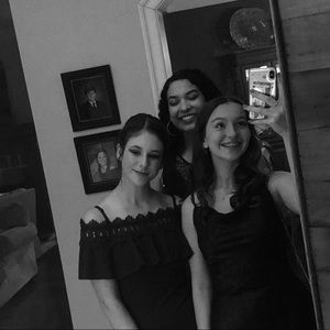 Meet your Posher, Olivia